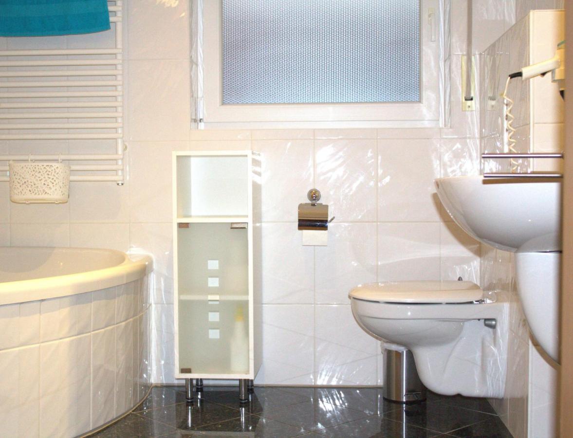 Ferienwohnung Seegang 25493 Weener Bagian luar foto